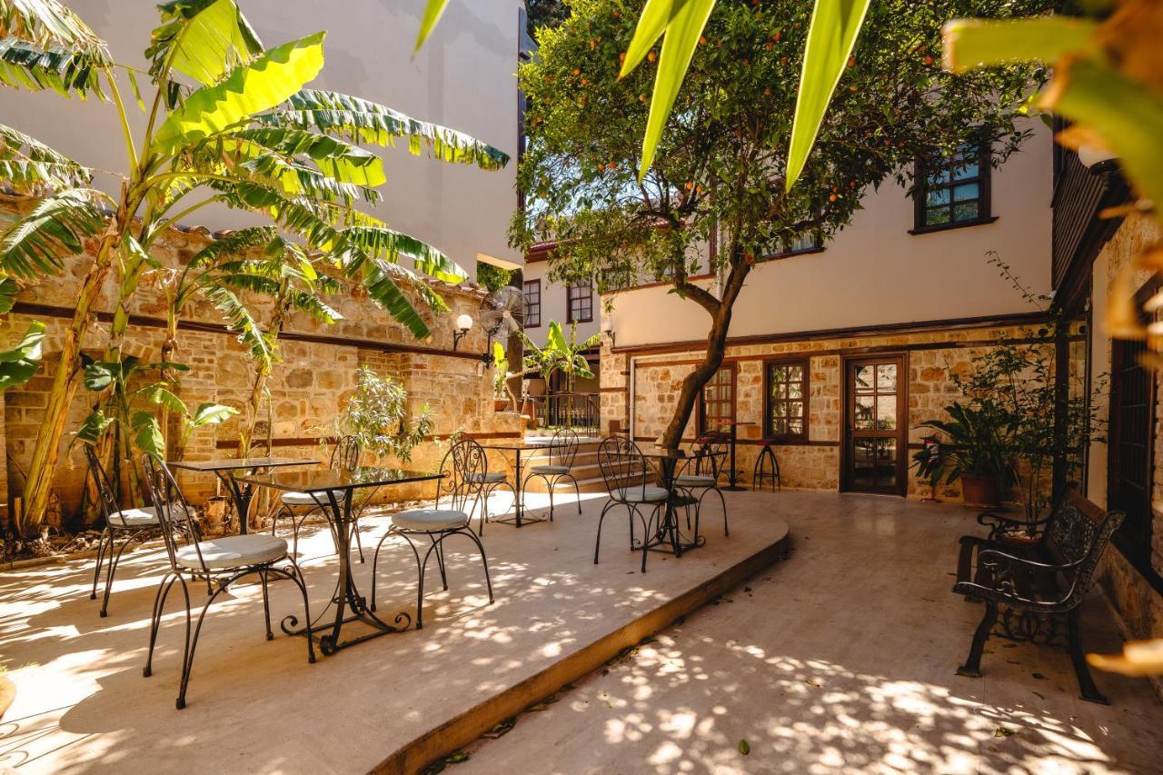 Mediterra Art Otel