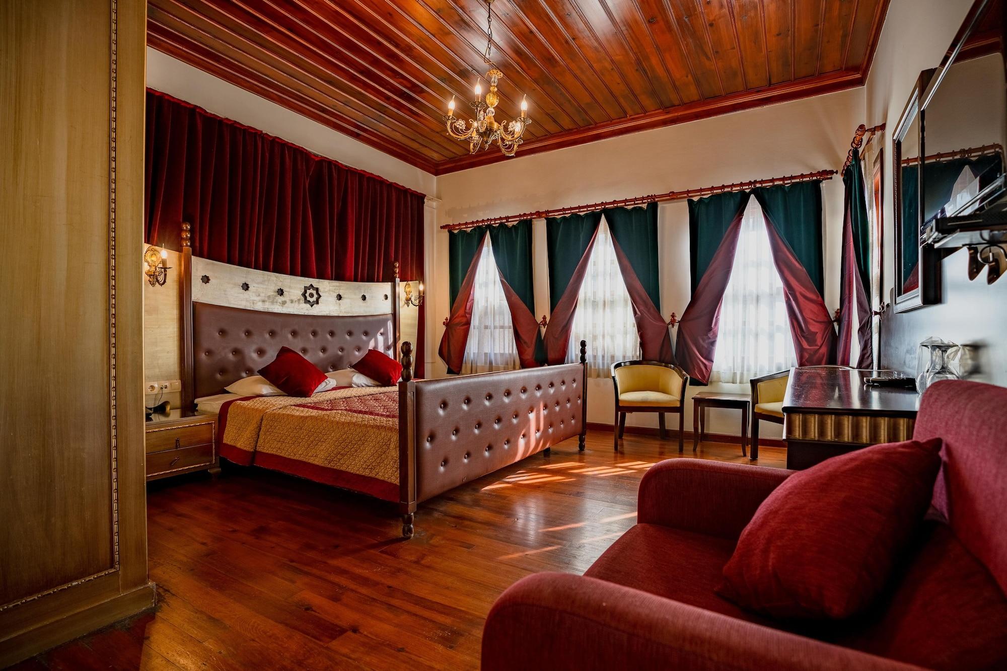 Mediterra Art Otel 4*